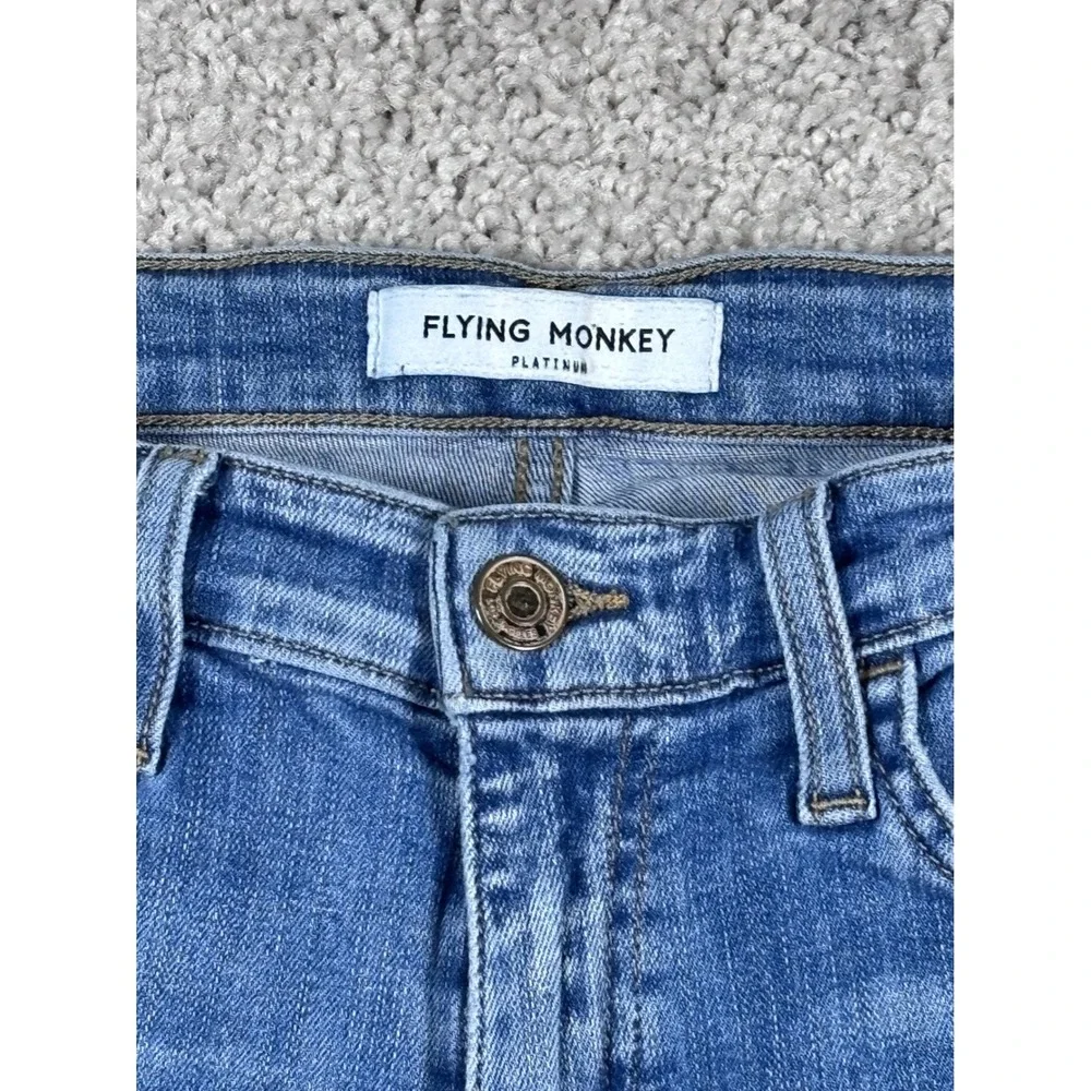Flying Monkey stretch something designer